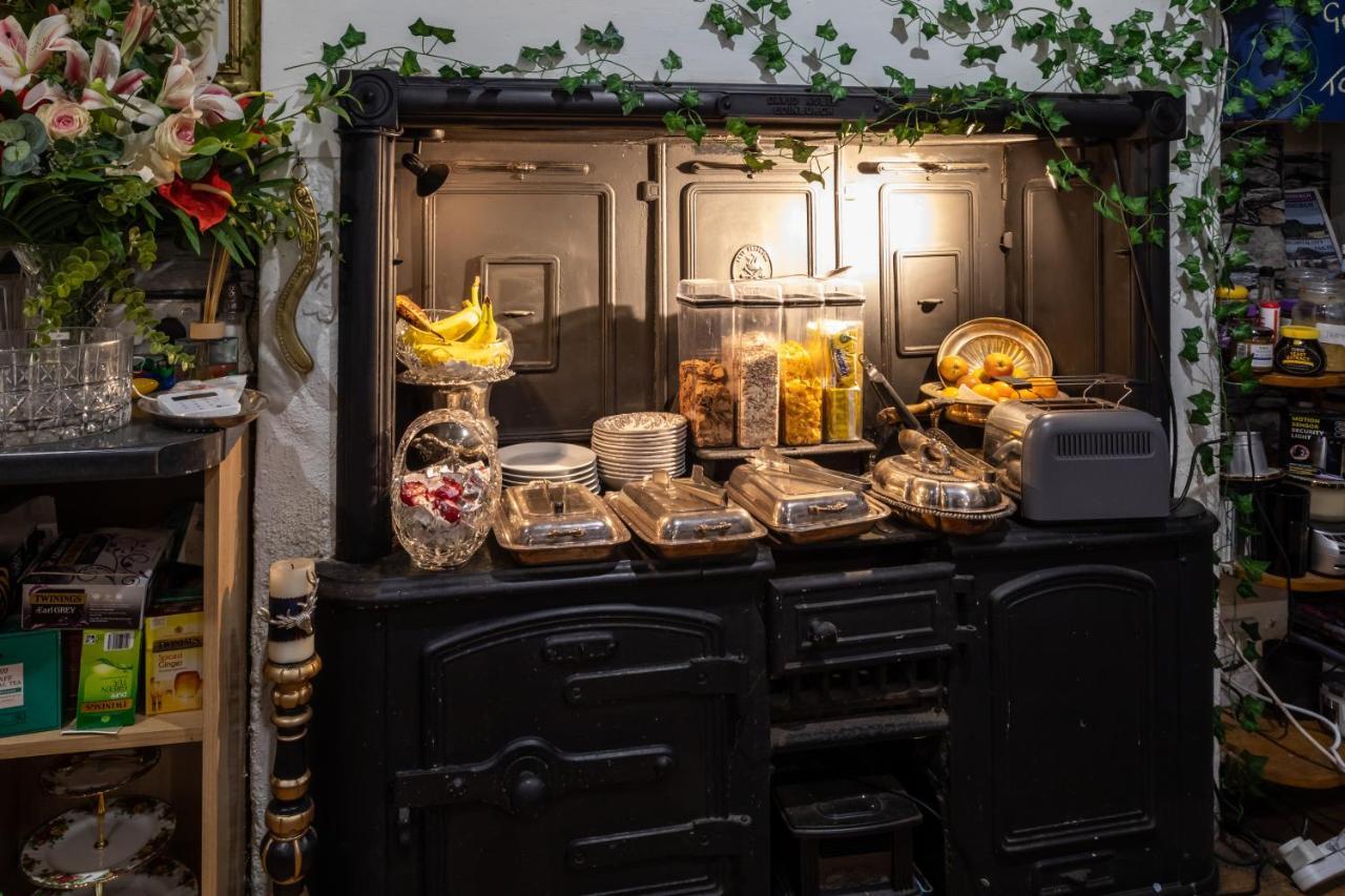 East Claremont Guest House Единбург Екстериор снимка