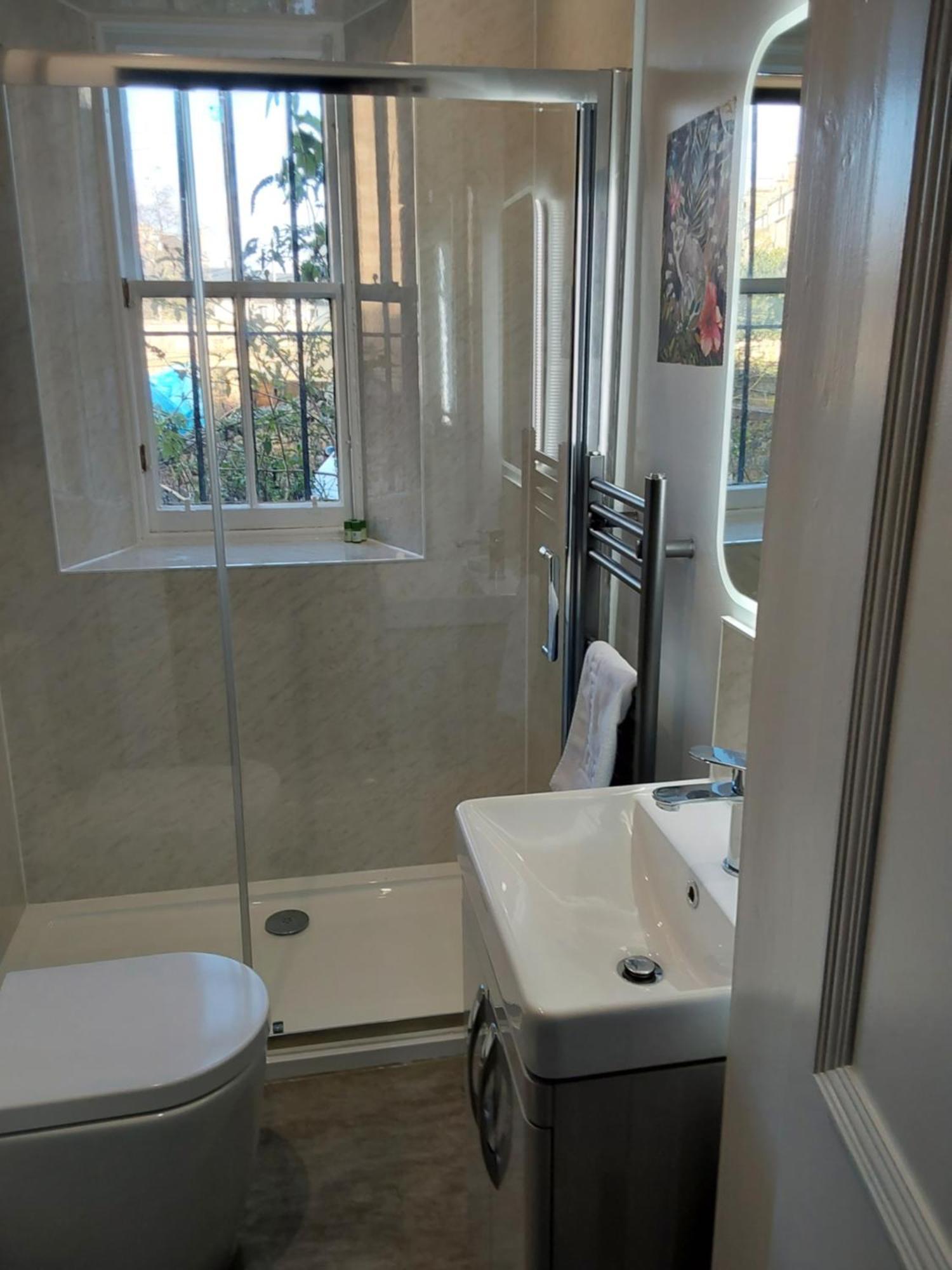 East Claremont Guest House Единбург Екстериор снимка