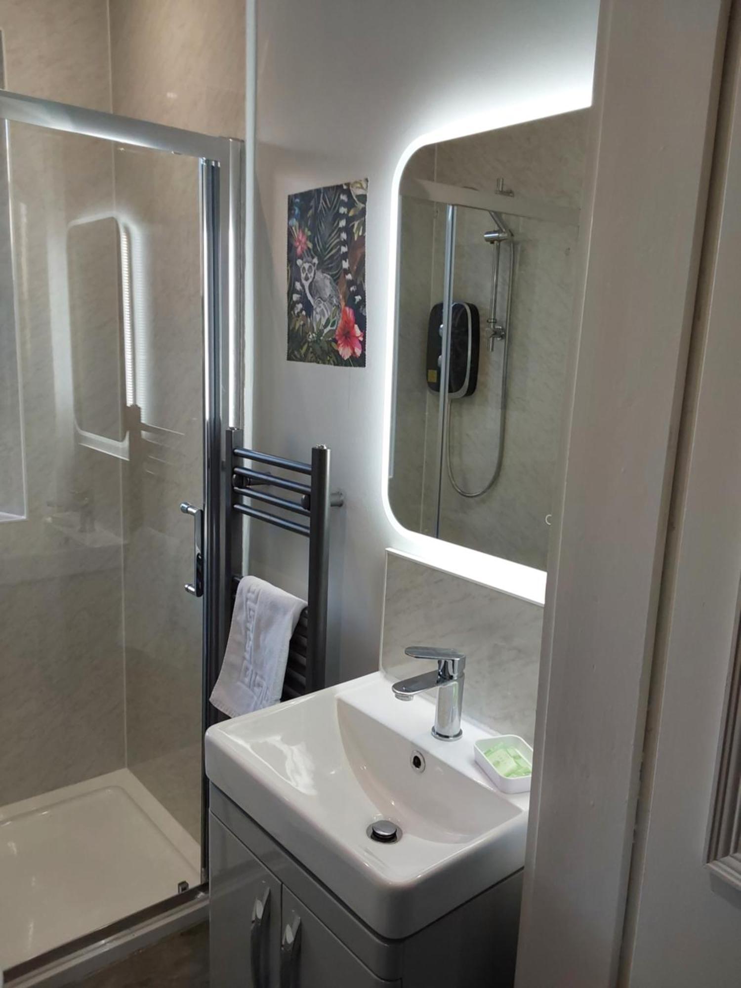 East Claremont Guest House Единбург Екстериор снимка