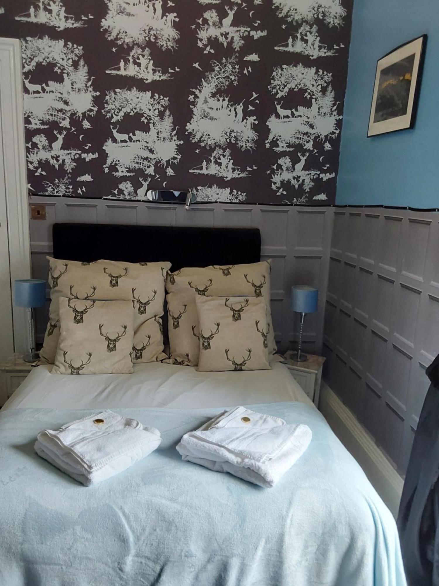 East Claremont Guest House Единбург Екстериор снимка