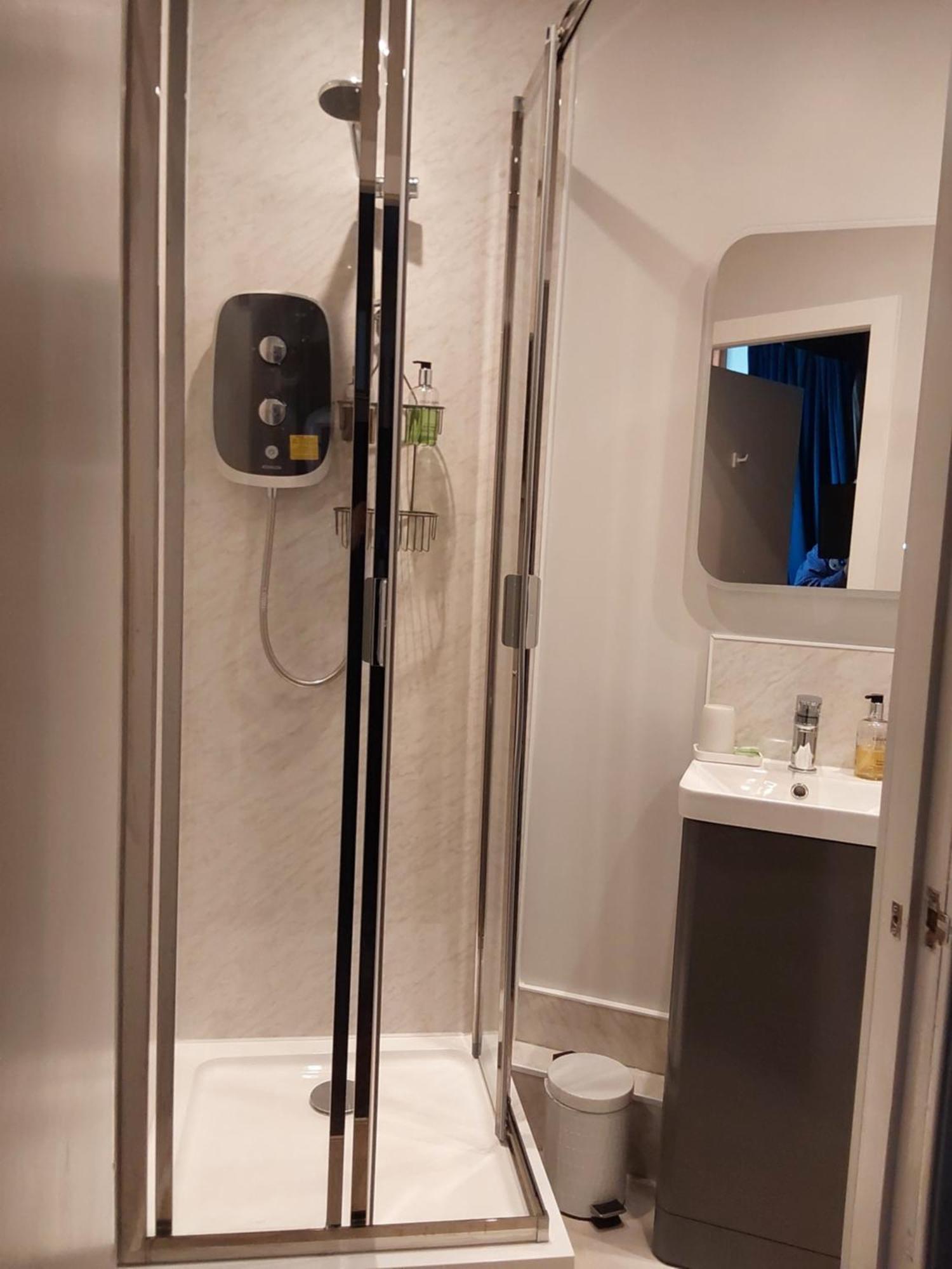 East Claremont Guest House Единбург Екстериор снимка